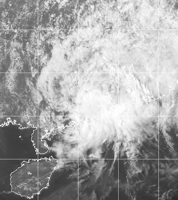 浣熊登陸時的可見光衛星雲圖