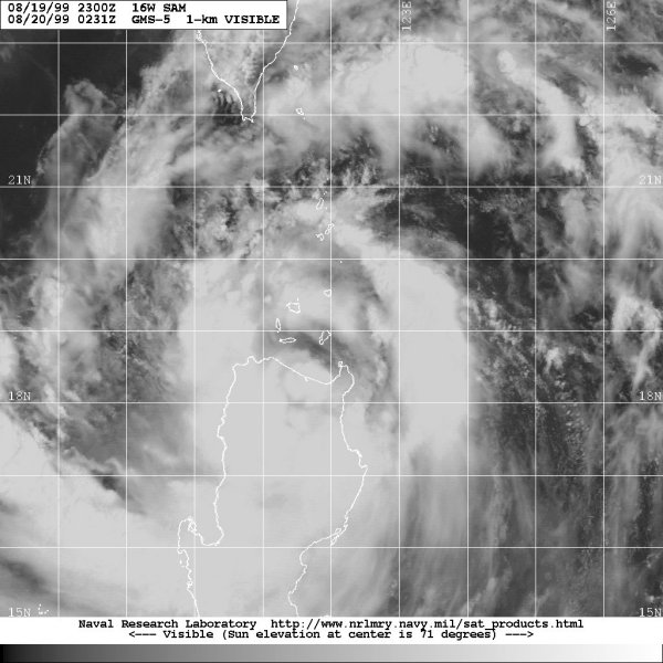 1999年8月20日早上10時31分的可見光衛星雲圖,當時森姆正橫過呂宋北部。